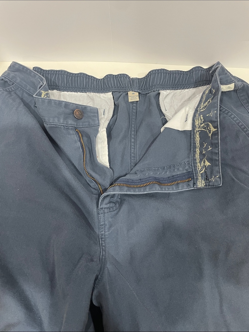 Kahala Men’s Shorts size 38